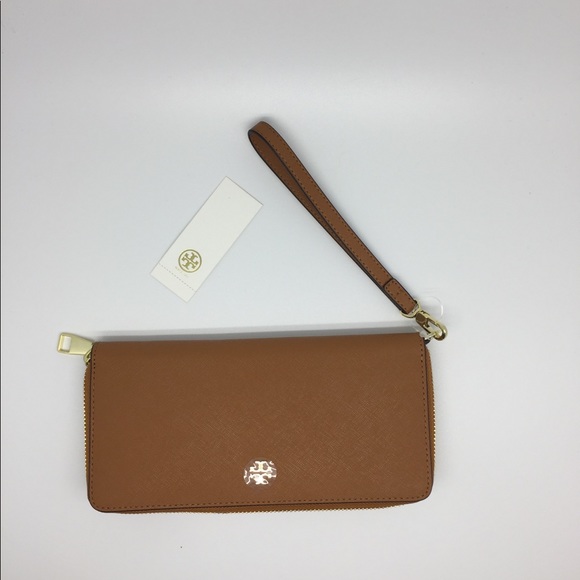 Tory Burch Zip Passport Continental Wallet - Picture 2 of 5